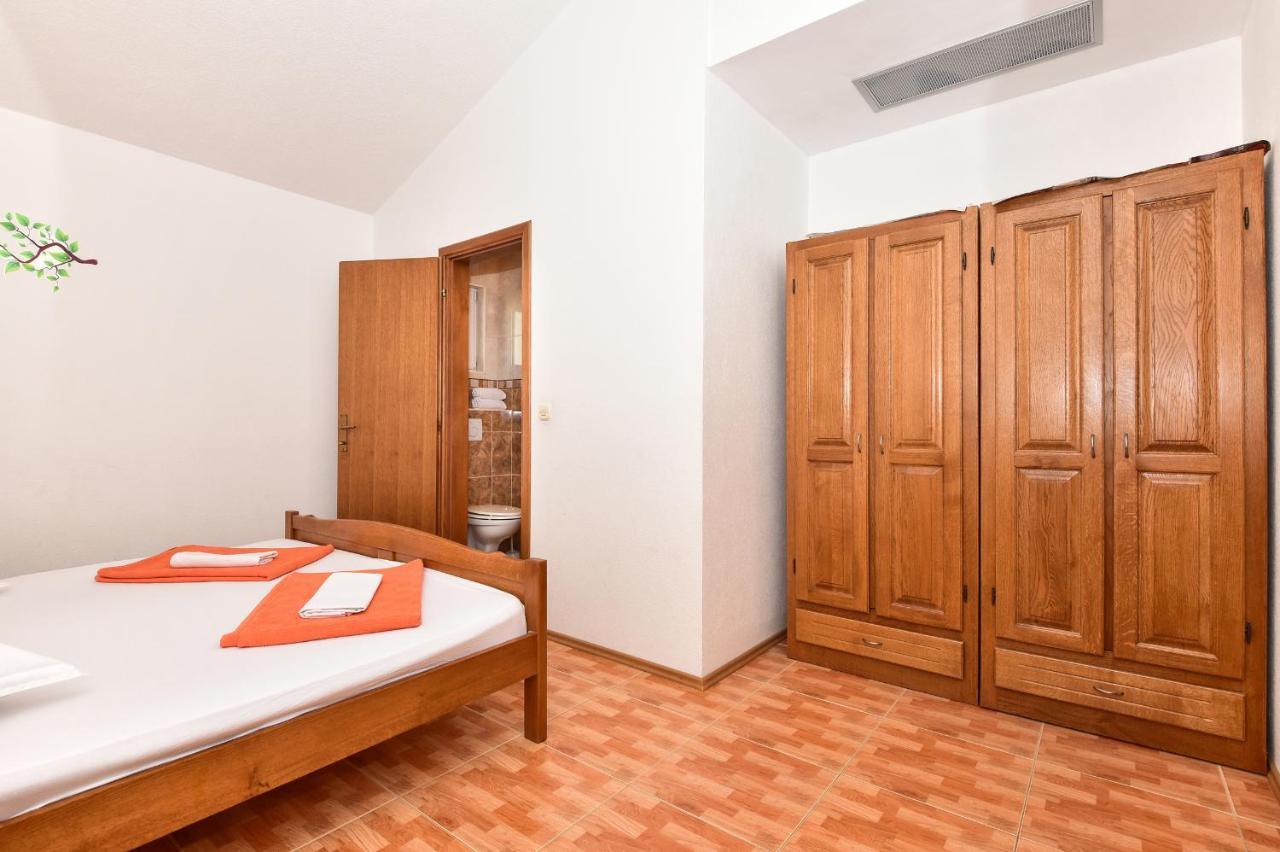 Apartmani Roso Makarska Exteriör bild