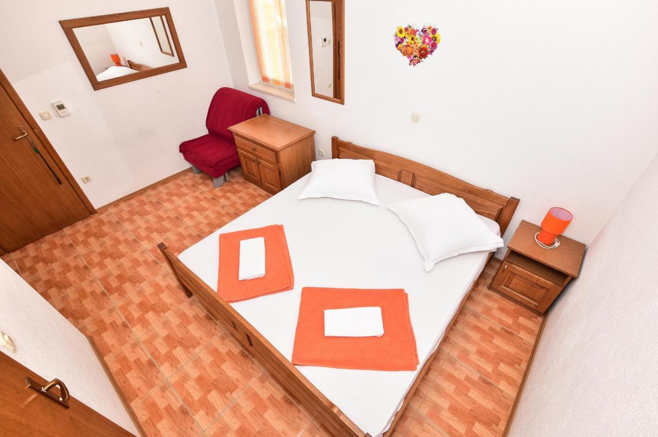 Apartmani Roso Makarska Exteriör bild