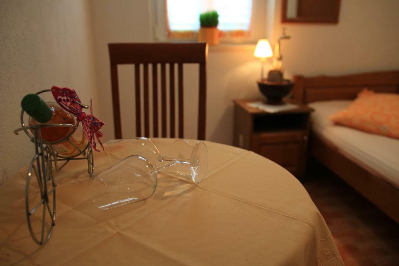 Apartmani Roso Makarska Exteriör bild