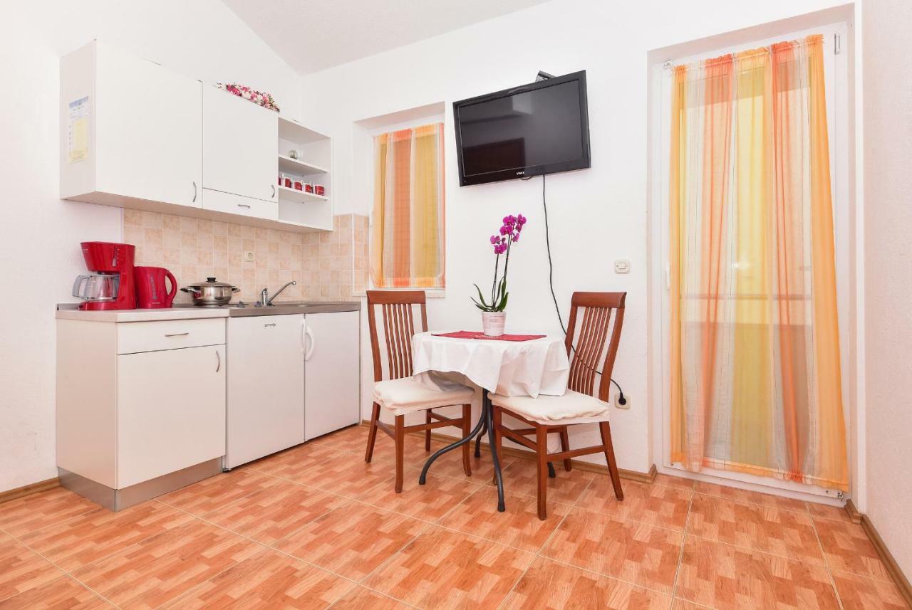 Apartmani Roso Makarska Exteriör bild